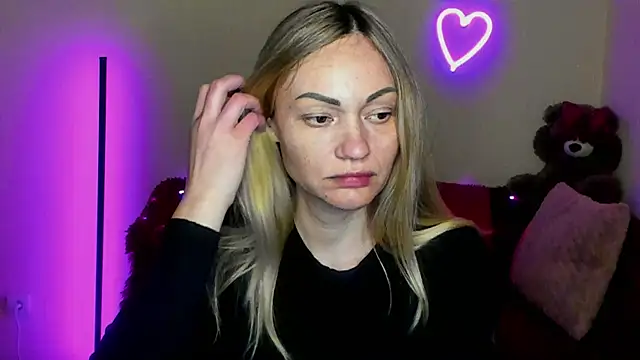 BlondMikey22 online show from April 10, 2026, 5:28 pm