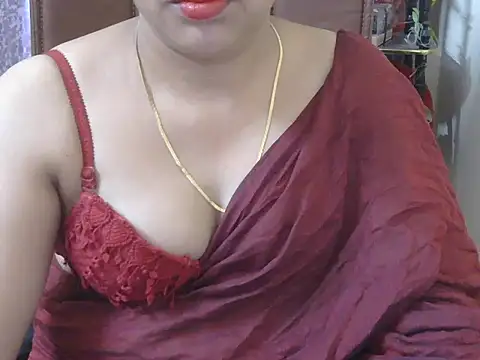 Cute Sheetal online show from June 8, 2026, 2:17 pm