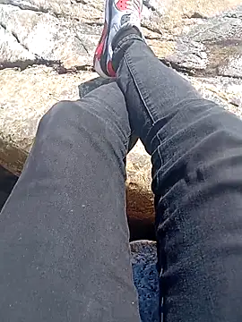 LASCHIAVA6TV72 online show from April 9, 2026, 2:11 pm