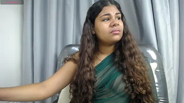 Snapshot of yaazhinii chatting on June 2, 2026, 11:56 am yaazhinii online show from June 2, 2026, 11:56 am