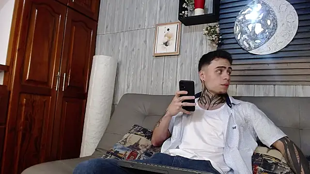 acxel prescot online show from February 7, 2026, 7:28 pm