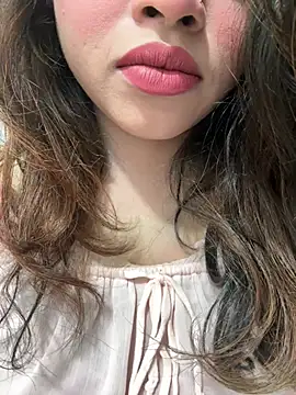 riya sharma11 online show from April 3, 2026, 7:56 pm