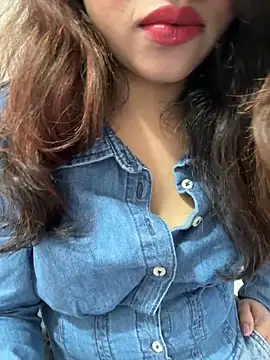 riya sharma11 online show from April 14, 2026, 5:13 am