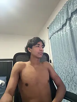 Pedestal diamant online show from March 6, 2026, 11:56 pm