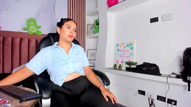 Imtokio  online show from March 6, 2026, 8:05 pm