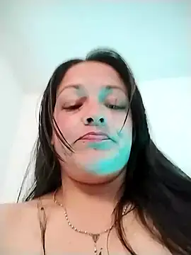 Ivanna Greey1 online show from February 8, 2026, 8:01 pm