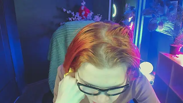 Snapshot of Ula_ulaa chatting on February 17, 2026, 6:10 am Ula ulaa online show from February 17, 2026, 6:10 am