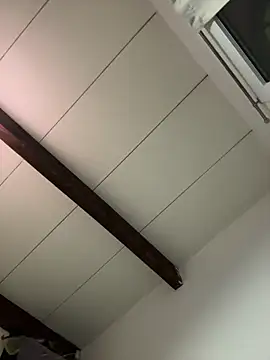 SweetyXclusive online show from March 6, 2026, 1:57 am