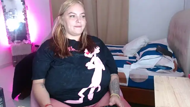 Angiegranados online show from April 29, 2026, 2:26 am