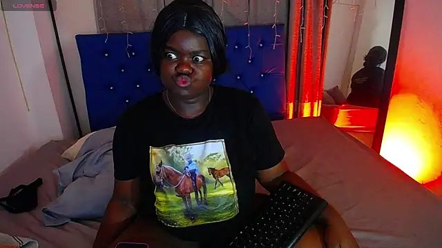 neighbor-ebony online show from July 8, 2026, 3:33 am