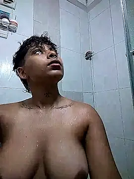 Snapshot of scarletfox__3 chatting on February 23, 2026, 1:47 am scarletfox 3 online show from February 23, 2026, 1:47 am