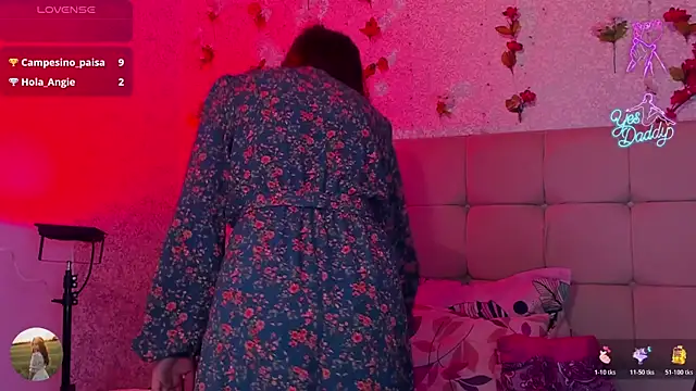 Kitty Rose CS online show from March 27, 2026, 3:23 am