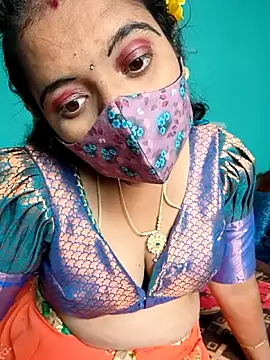 Snapshot of Tamilkannadacouple chatting on February 18, 2026, 5:03 am Tamilkannadacouple online show from February 18, 2026, 5:03 am