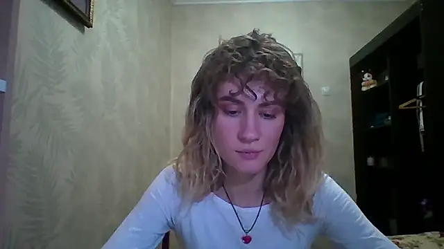 Snapshot of DeanneGilcher chatting on February 20, 2026, 2:17 pm DeanneGilcher online show from February 20, 2026, 2:17 pm