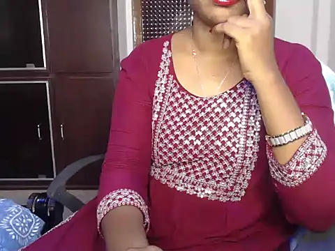 VixenNandhu online show from April 18, 2026, 6:23 pm