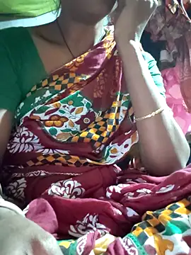 Snapshot of Sweet-runi chatting on February 11, 2026, 4:12 pm Sweet-runi online show from February 11, 2026, 4:12 pm