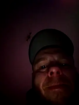 Snapshot of Stossfest43 chatting on April 1, 2026, 12:44 am Stossfest43 online show from April 1, 2026, 12:44 am