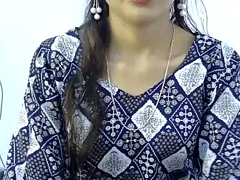 Mehaak  online show from June 16, 2026, 6:27 am
