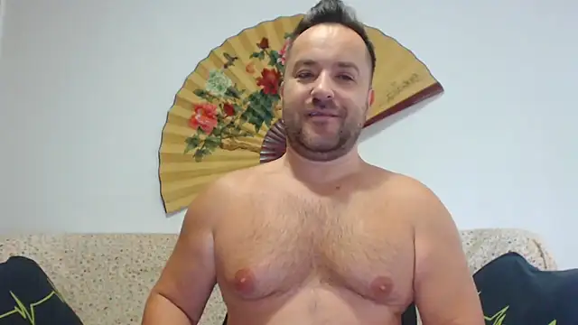 Snapshot of Hairy9inch chatting on March 26, 2026, 5:07 pm Hairy9inch online show from March 26, 2026, 5:07 pm