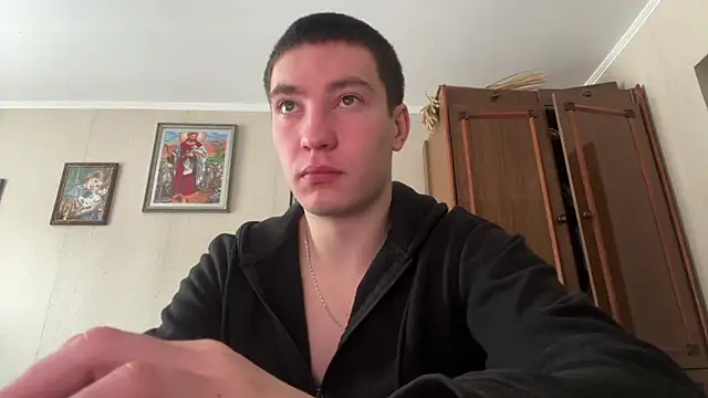 MoonlightVera online show from February 25, 2026, 9:08 am