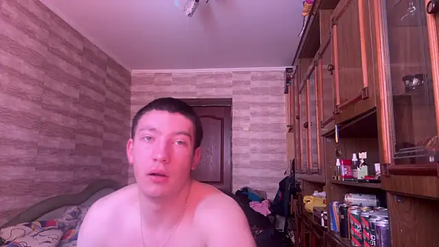 MoonlightVera online show from March 11, 2026, 10:10 am