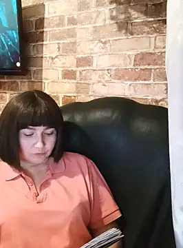 Snapshot of itismyhobby chatting on February 22, 2025, 8:42 pm itismyhobby online show from February 22, 2025, 8:42 pm