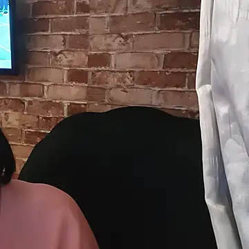 Snapshot of itismyhobby chatting on October 19, 2025, 10:21 pm itismyhobby online show from October 19, 2025, 10:21 pm