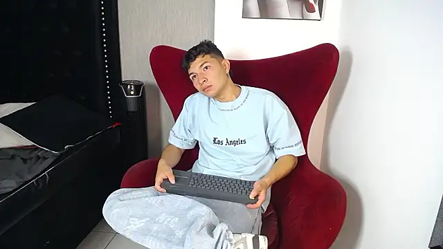 Liam Sean online show from March 5, 2026, 12:56 pm