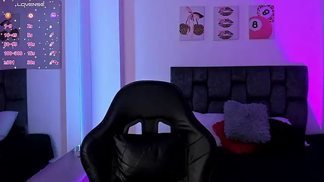 Madison Rosee online show from April 4, 2026, 1:26 am