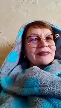 SophieBurns online show from March 6, 2026, 11:39 am