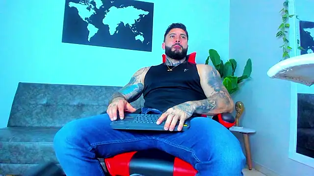 Snapshot of Alessrose chatting on March 1, 2026, 7:27 pm Alessrose online show from March 1, 2026, 7:27 pm