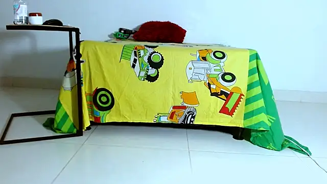 karolsweetvagi online show from April 27, 2026, 5:00 pm