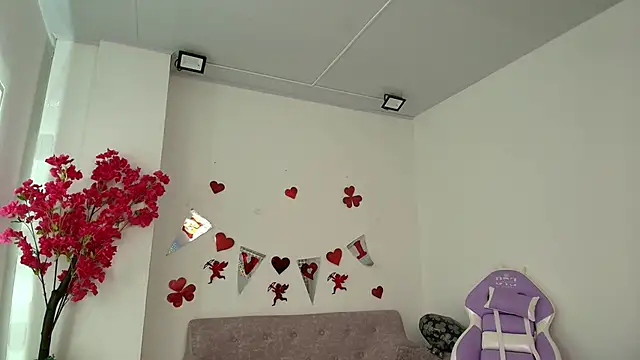 Alanna  scott online show from February 20, 2026, 3:36 am