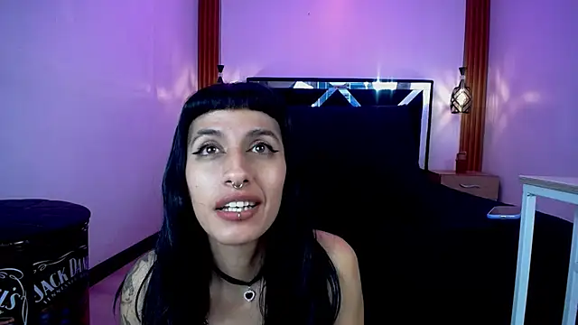 Snapshot of FRANCESCA_LOVE_ chatting on February 26, 2026, 1:43 pm FRANCESCA LOVE online show from February 26, 2026, 1:43 pm