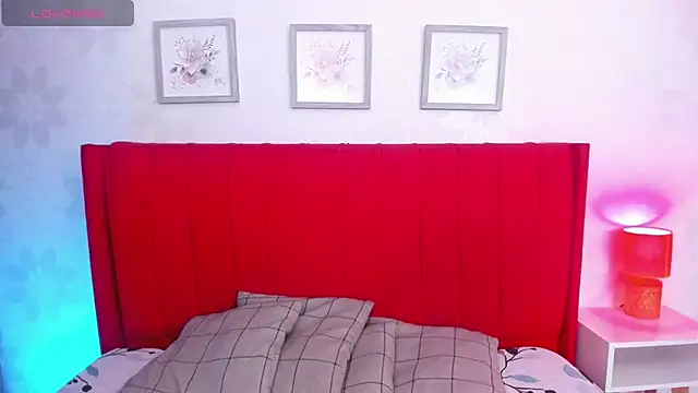 Demian Hush online show from March 8, 2026, 3:21 am