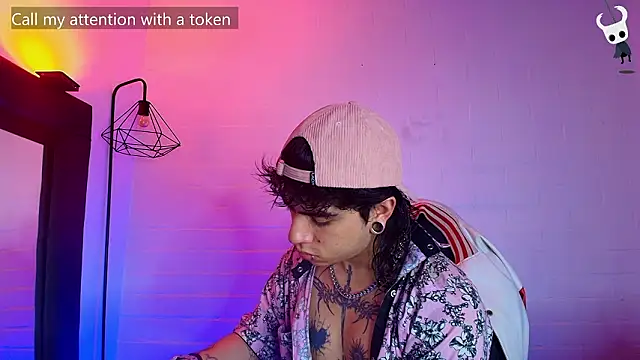 Axell Kussh online show from March 7, 2026, 3:14 am