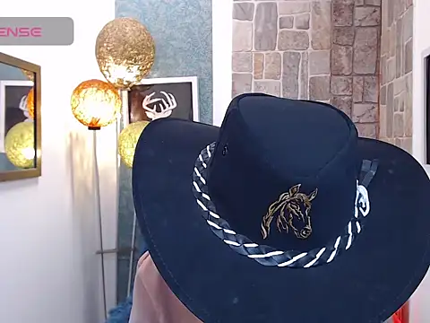 Scarleet miaa online show from February 25, 2026, 3:21 pm