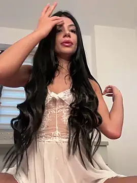 VivienDiamond online show from February 9, 2026, 6:06 am