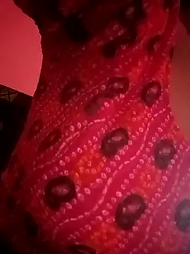 BIG QWEEN NO1 online show from April 29, 2026, 7:34 am