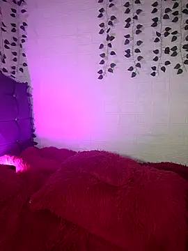 Keyla-moon online show from March 31, 2026, 1:51 am