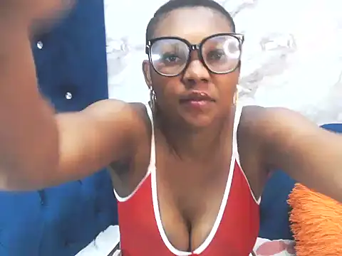 CrystalMelaninXX online show from March 22, 2026, 3:48 pm