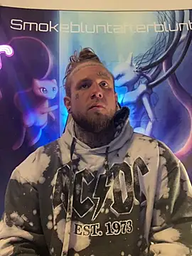 Smokebluntafterblunt online show from March 16, 2026, 12:49 am