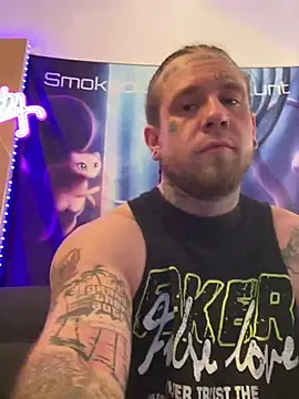 Smokebluntafterblunt online show from April 15, 2026, 12:01 pm