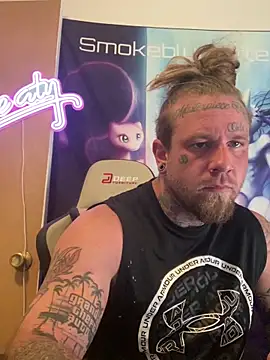 Snapshot of Smokebluntafterblunt chatting on May 30, 2026, 10:23 am Smokebluntafterblunt online show from May 30, 2026, 10:23 am