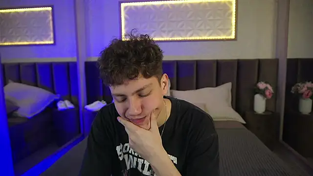 StefanBev online show from March 19, 2026, 8:02 pm