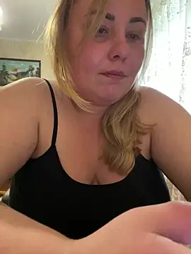 Mommy-girl-Lola online show from June 3, 2026, 11:24 am