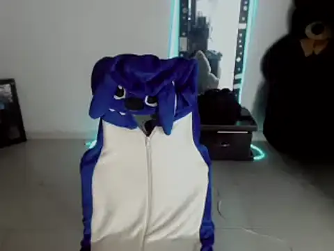 nebullax mcqueen online show from March 1, 2026, 6:15 am