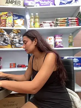 Snapshot of -BabyLuna chatting on March 12, 2026, 1:06 pm -BabyLuna online show from March 12, 2026, 1:06 pm