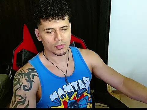 Snapshot of Logan0626 chatting on February 6, 2026, 11:08 pm Logan0626 online show from February 6, 2026, 11:08 pm