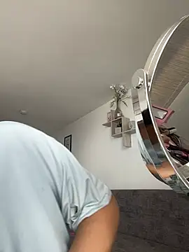  AbbyIce online show from March 19, 2026, 7:07 pm